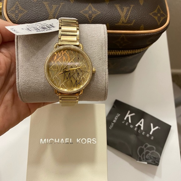 Michael kors watch gold